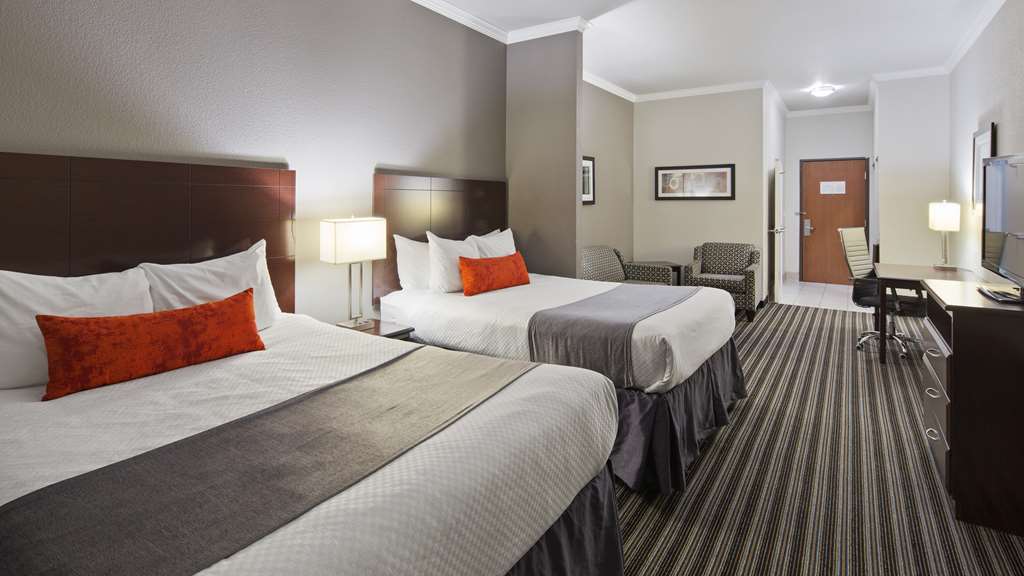 Фото Best Western Plus Austin Airport Inn & Suites