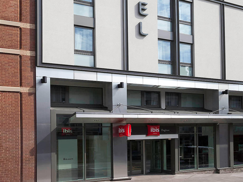 Фото Ibis Brighton City Centre - Station