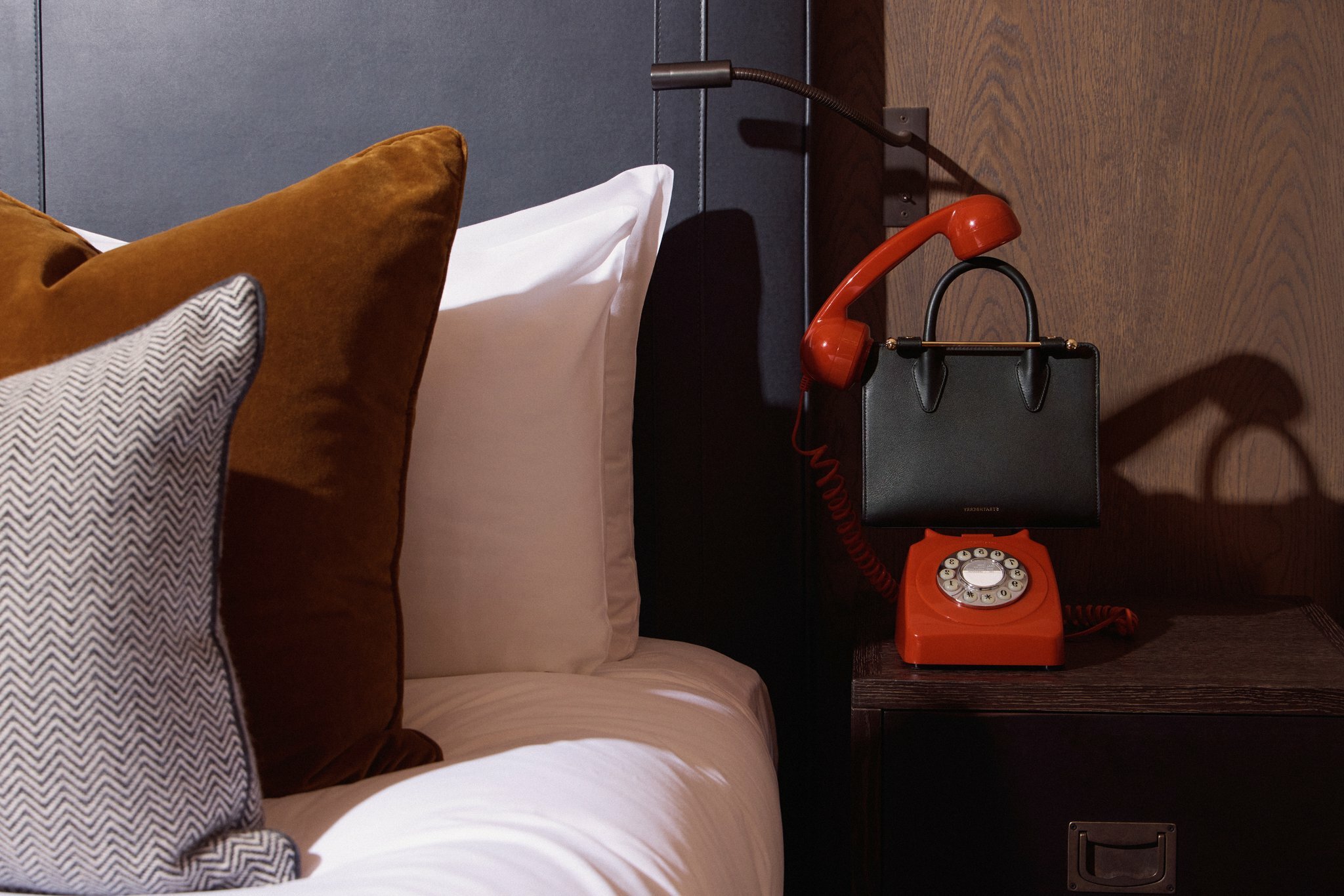 Фото Kimpton Charlotte Square Hotel