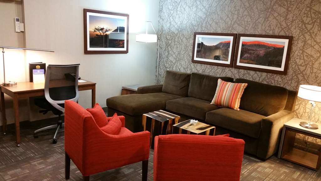 Фото Best Western Plus Cottontree Inn