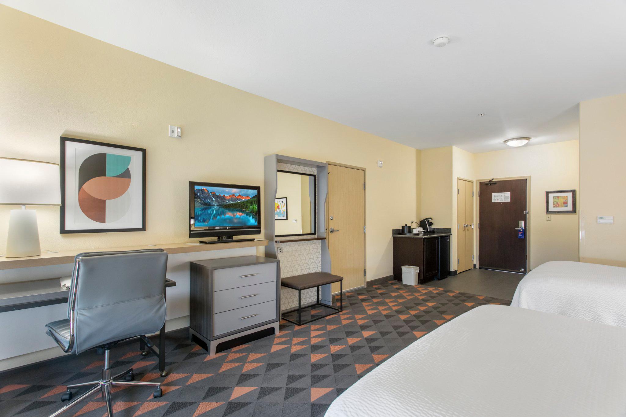Фото Holiday Inn Hotel & Suites Waco Northwest, an Ihg Hotel