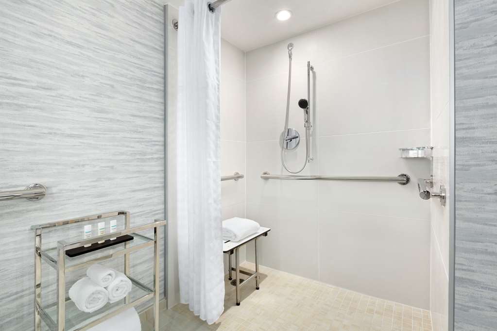 Фото Embassy Suites by Hilton Milpitas Silicon Valley