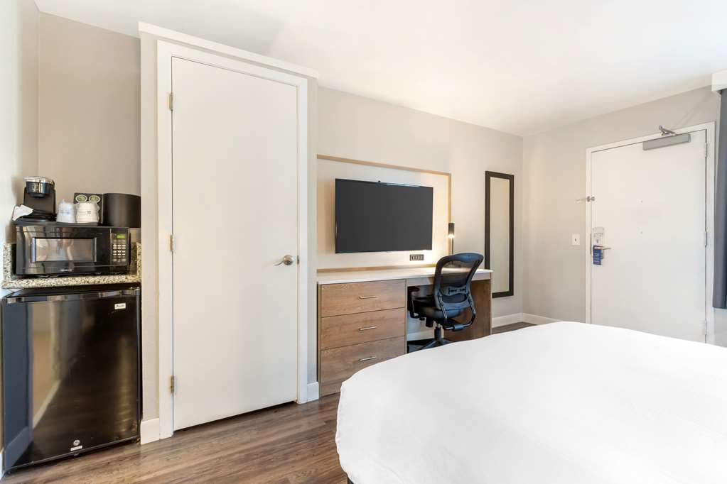 Фото Best Western Plus Rancho Cordova Inn