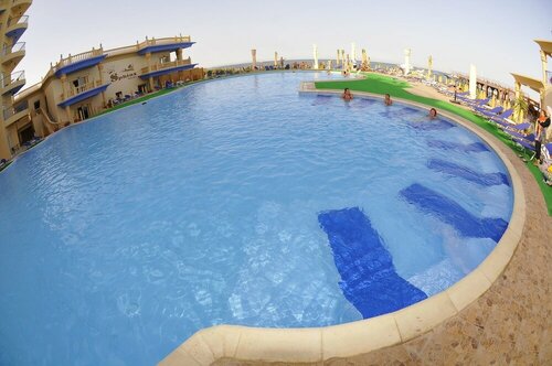 Гостиница Sphinx Aqua Park Beach Resort в Хургаде