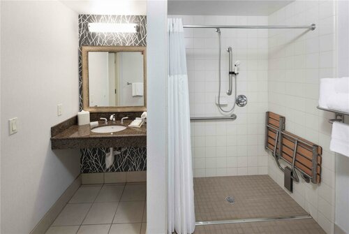 Гостиница Hilton Garden Inn Detroit/Novi в Нови