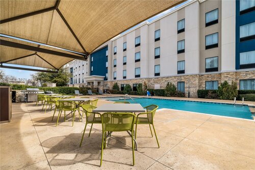 Гостиница Hampton Inn & Suites Dallas/Plano-East в Ричардсоне