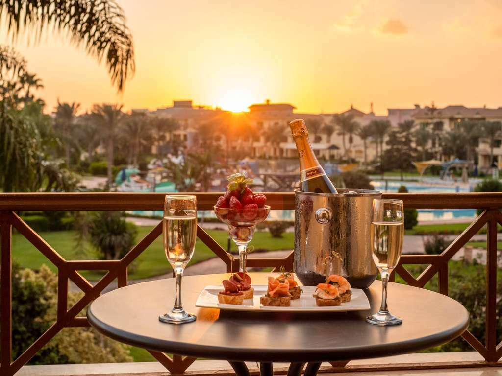 Movenpick Hotel Cairo Media City - 2