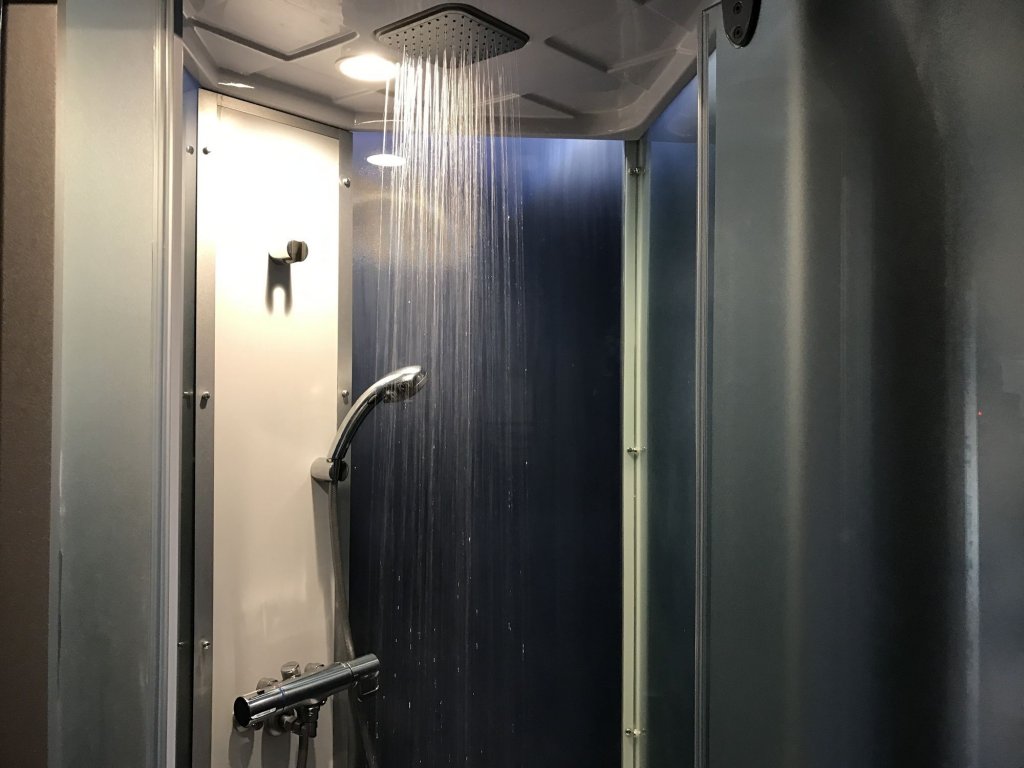 Фото Capsule Inn Shimbashi - Men Only