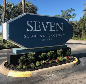 Seven Sebring Raceway Hotel