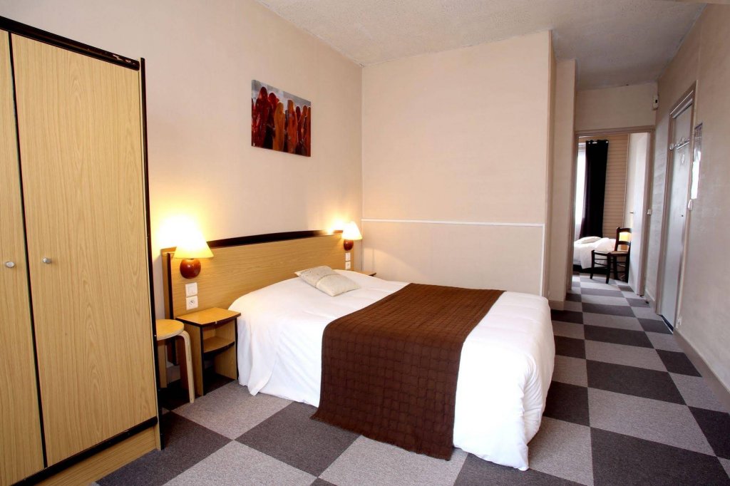 Фото Hotel La Coupe d'Or