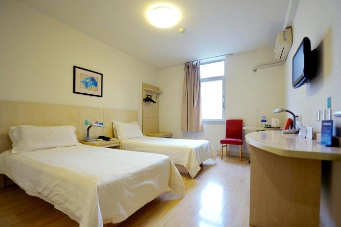 Фото Magnotel Hotel Beijing West Railway Station