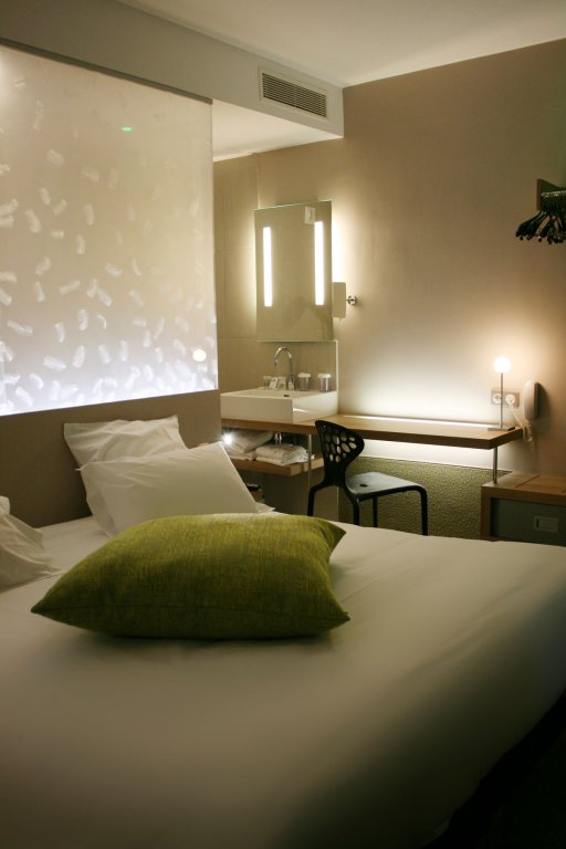 Фото The Hôtel Littéraire Arthur Rimbaud, BW Signature Collection