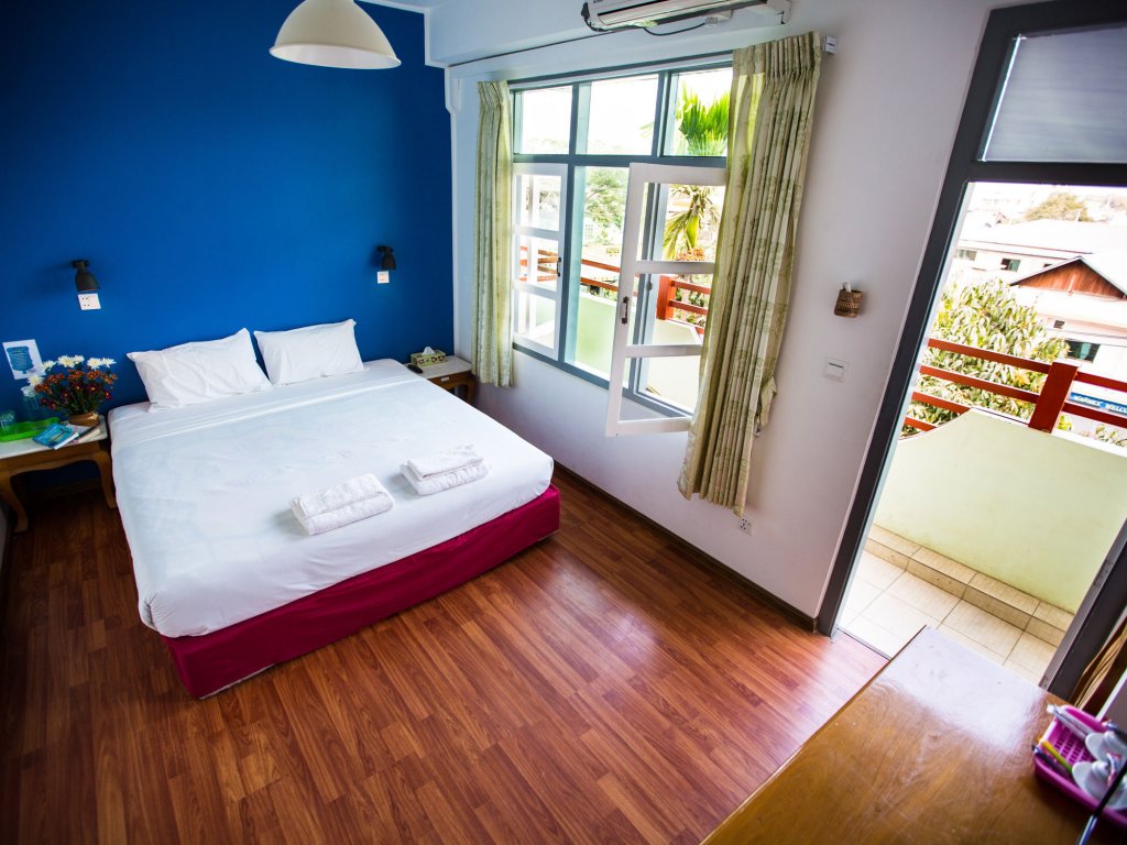 Фото отеля 3