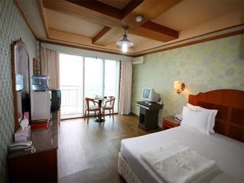 Фото Jangsungpo Beach Hotel