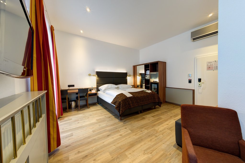 Фото Hotel Imlauer Vienna