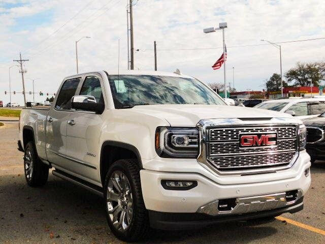 Car dealership Robert Brogden's Olathe Buick Gmc, Olathe, photo