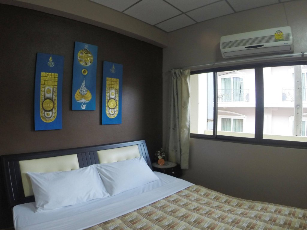 Фото Drunken Duck Guesthouse