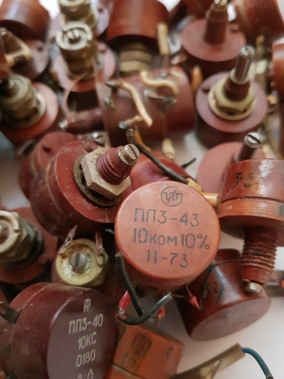 ���������� ������� ����� ����������� ������� ���� �����������