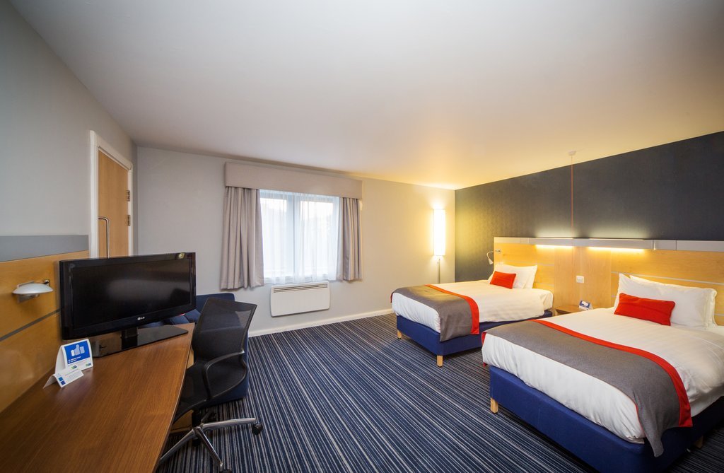 Фото Holiday Inn Express Edinburgh Royal Mile, an Ihg Hotel