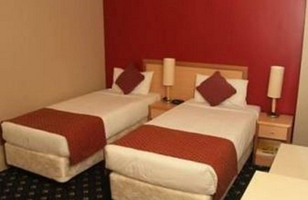 Фото Hotel Coronation