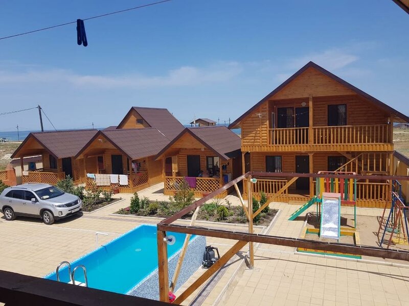 Гостиница Holidays в Избербаше
