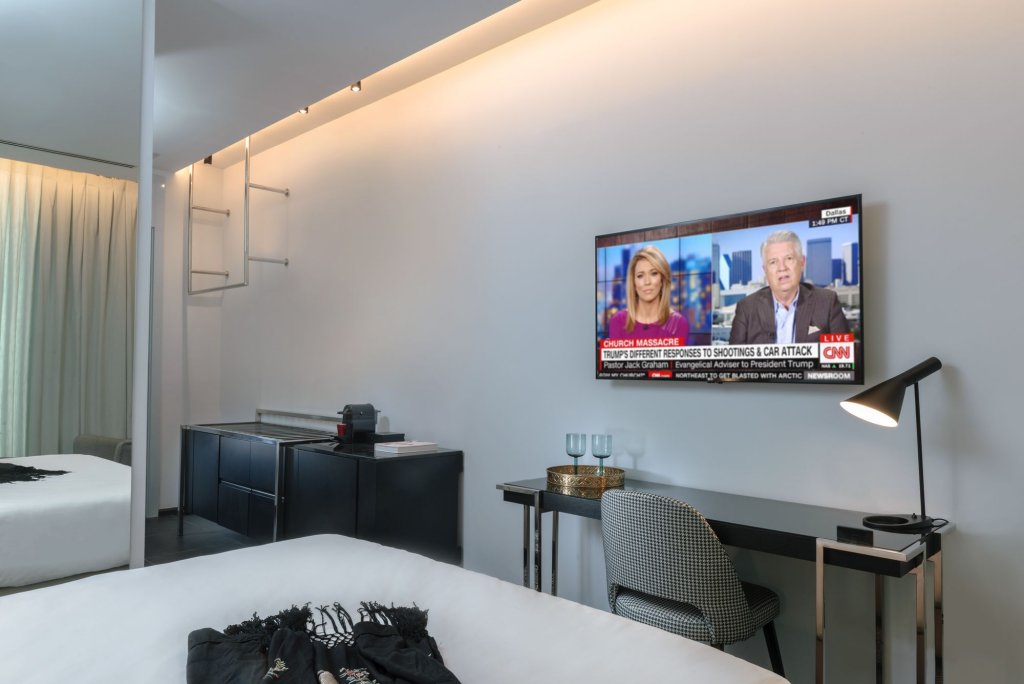 Фото Nyx Herzliya