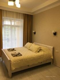 Иное жильё Yellow Submarine в Ялте