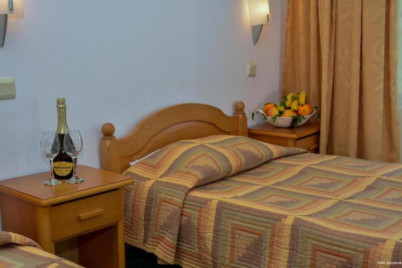 Фото Hotel Slavyanski 