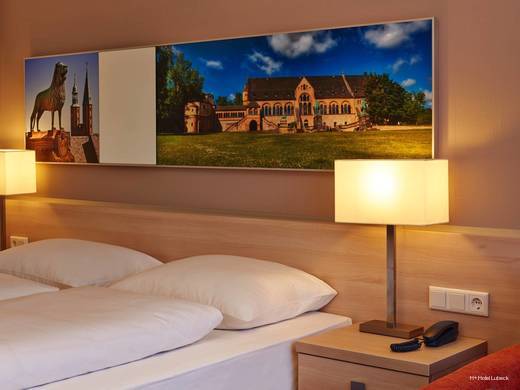 Фото H+ Hotel Lubeck