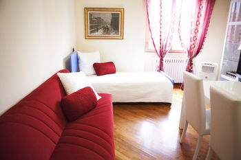 Фото Alessia's Flat - Tortona