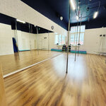 Evolution studio (Mitinskaya Street, 28к4) ، مدرسة لتعليم الرقص