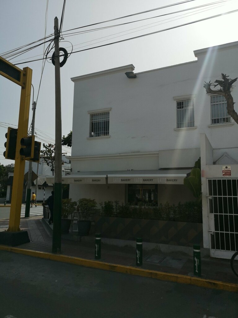 Bar, pub Latte Bakery, Lima, photo