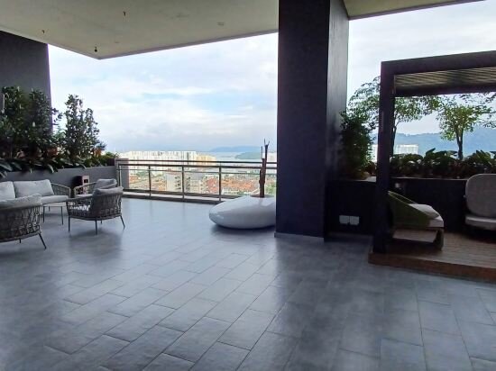 Apartments Stylish Iconic Regency Queensbay Mall Fiz Airport, Penang, photo