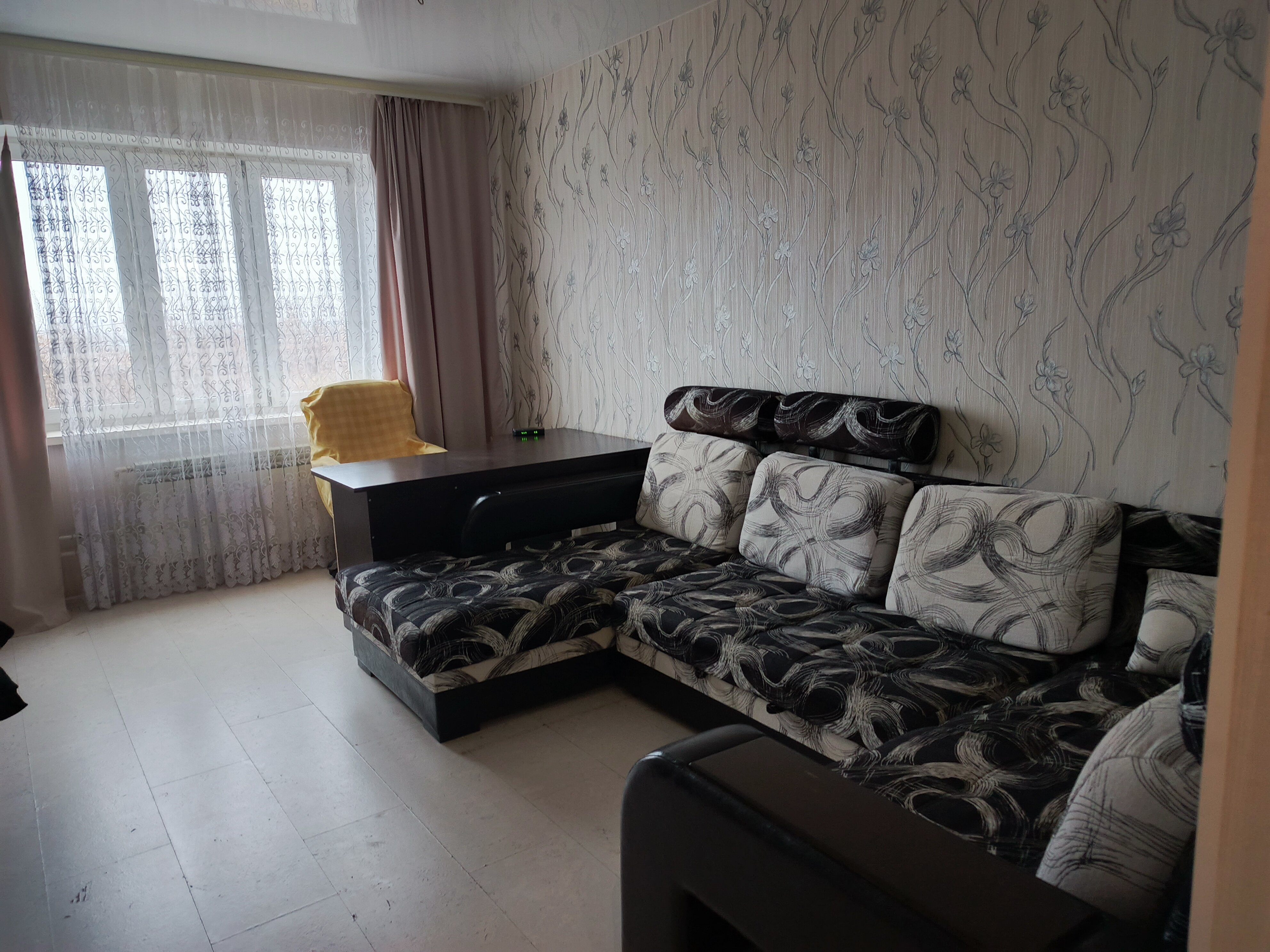 Фото Степаненков на Родионова 43