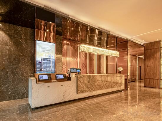 Фото Orange Crystal Shanghai Bund Jinling East Road Hotel