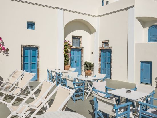 Фото Pantelia Suites