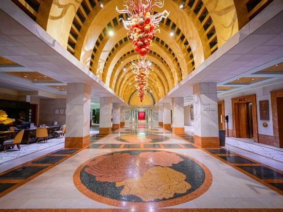 Фото Resorts World Sentosa - Crockfords Tower