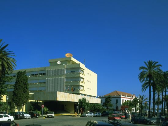 Фото Parador de Ceuta Hotel La Muralla