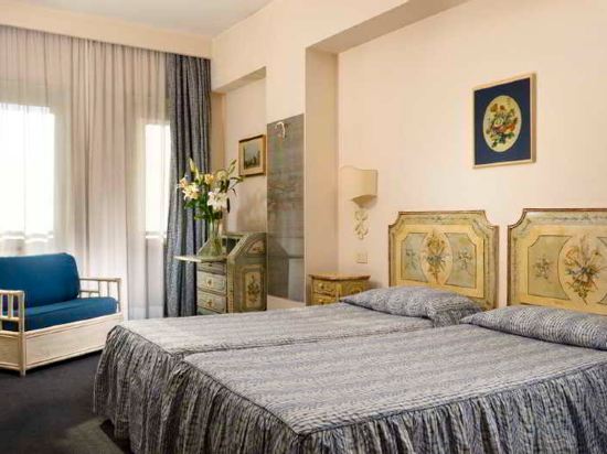 Фото DoubleTree by Hilton Rome Monti