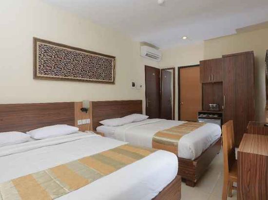 Фото Hotel Kristina