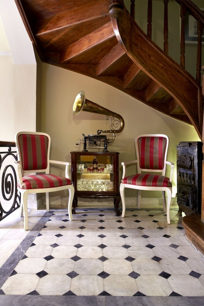 Фото Sweet Home Hotel