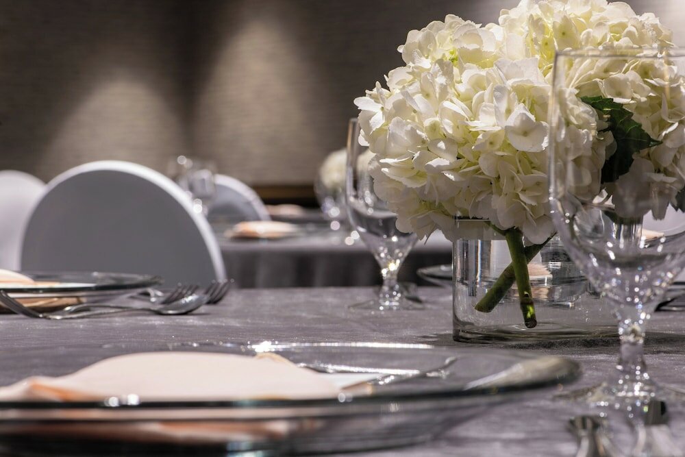 Фото Sheraton Oklahoma City Downtown Hotel