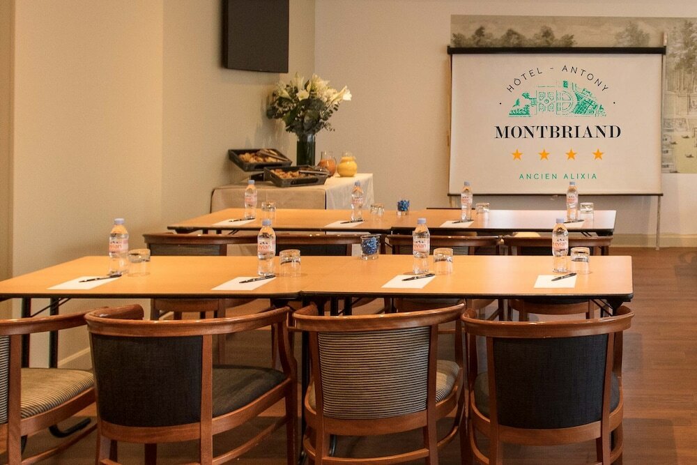 Фото Hôtel Montbriand Antony