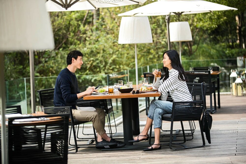 Фото Renaissance Nanjing Olympic Centre Hotel