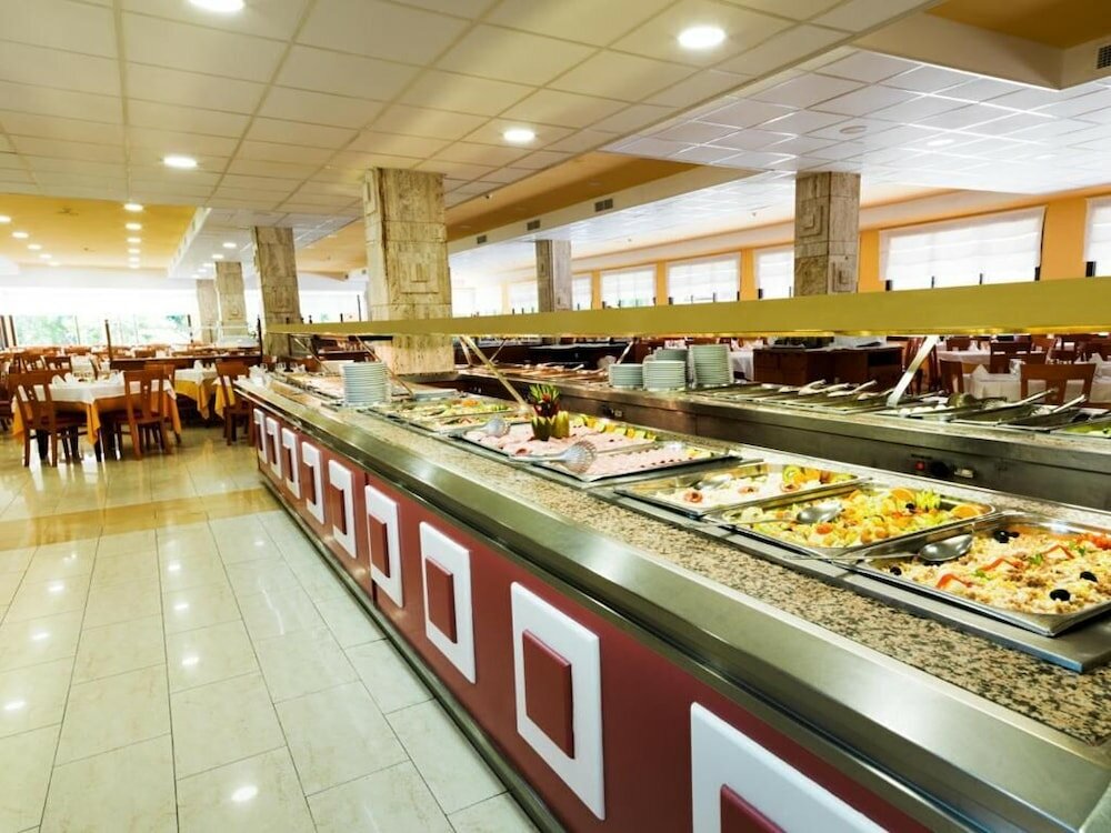 Фото Hotel Monarque Fuengirola Park