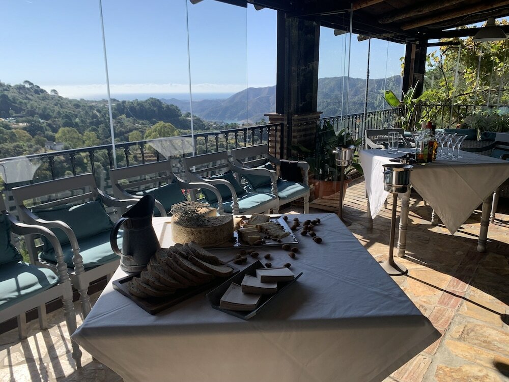 Фото Hotel Los Jarales