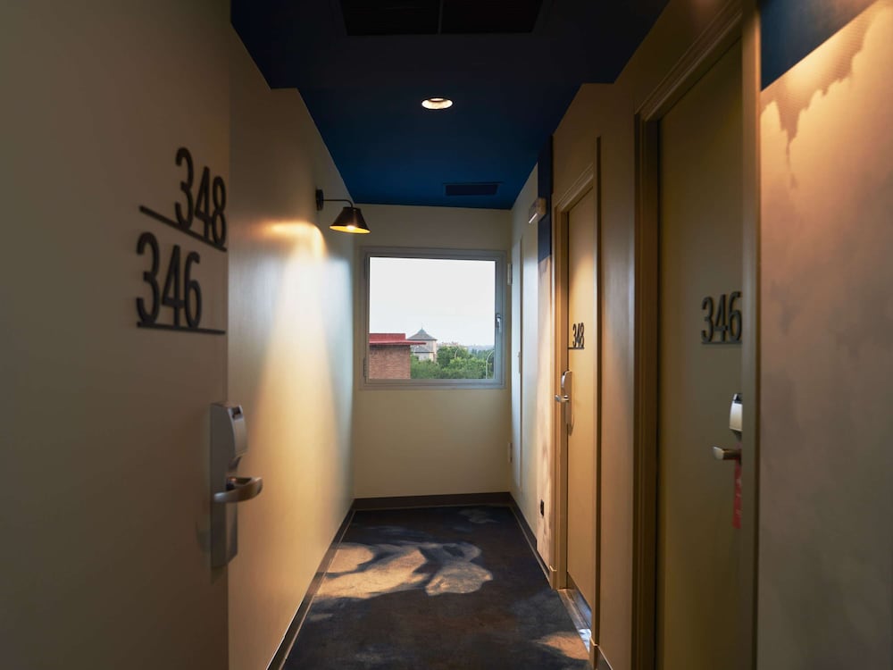 Фото Ibis Madrid Aeropuerto Barajas