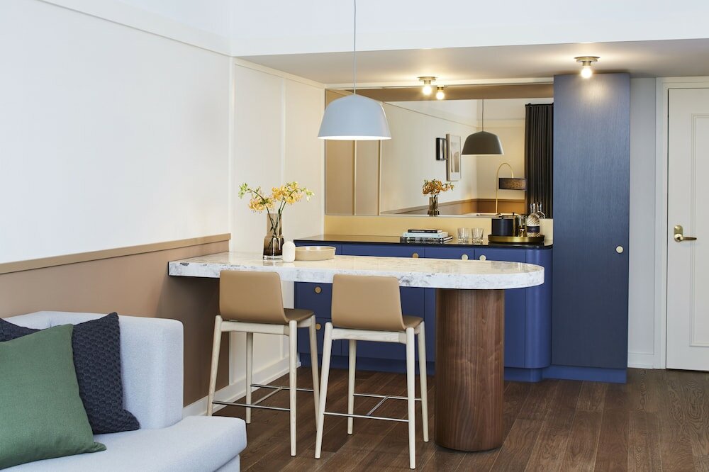 Фото Kimpton Saint George Hotel