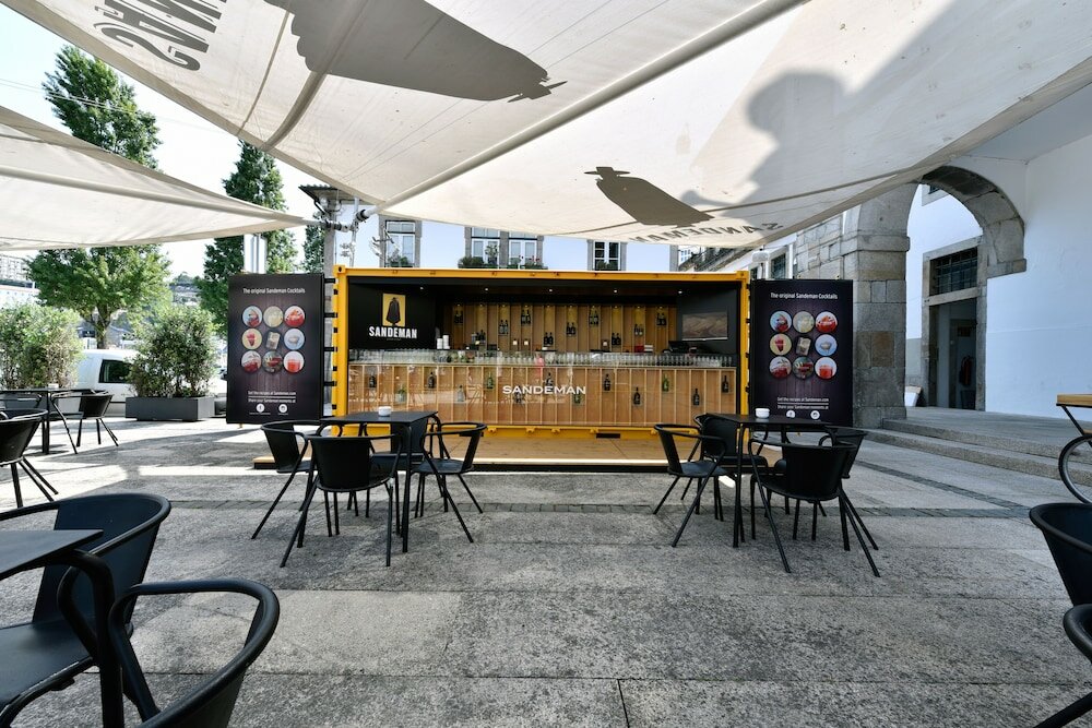 Фото The House of Sandeman Hostel & Suites