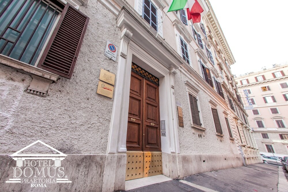 Фото Hotel Domus Praetoria